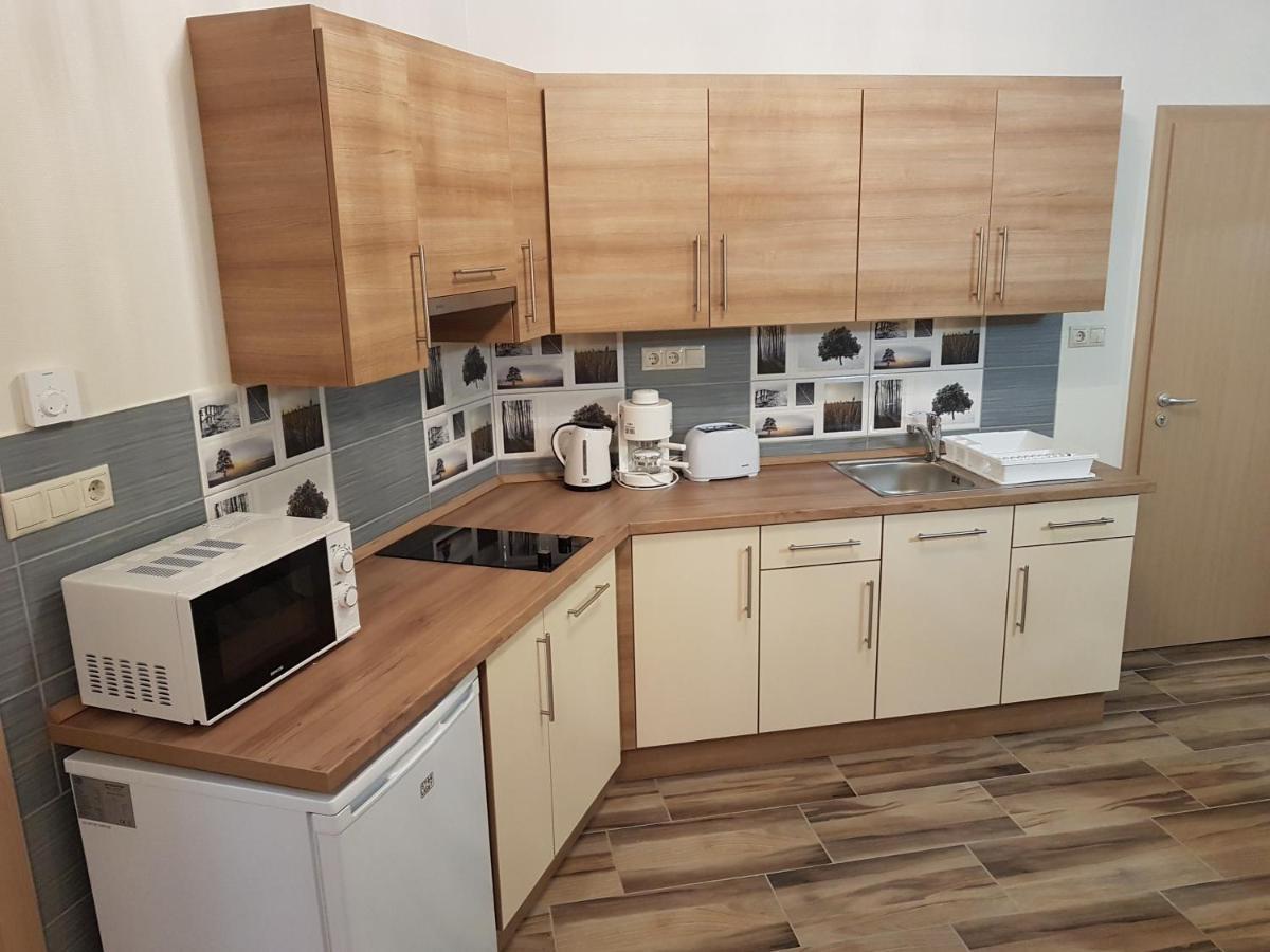 Silver Lodge Apartments エゲル エクステリア 写真