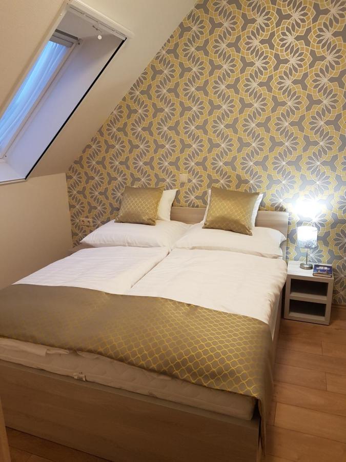 Silver Lodge Apartments エゲル エクステリア 写真