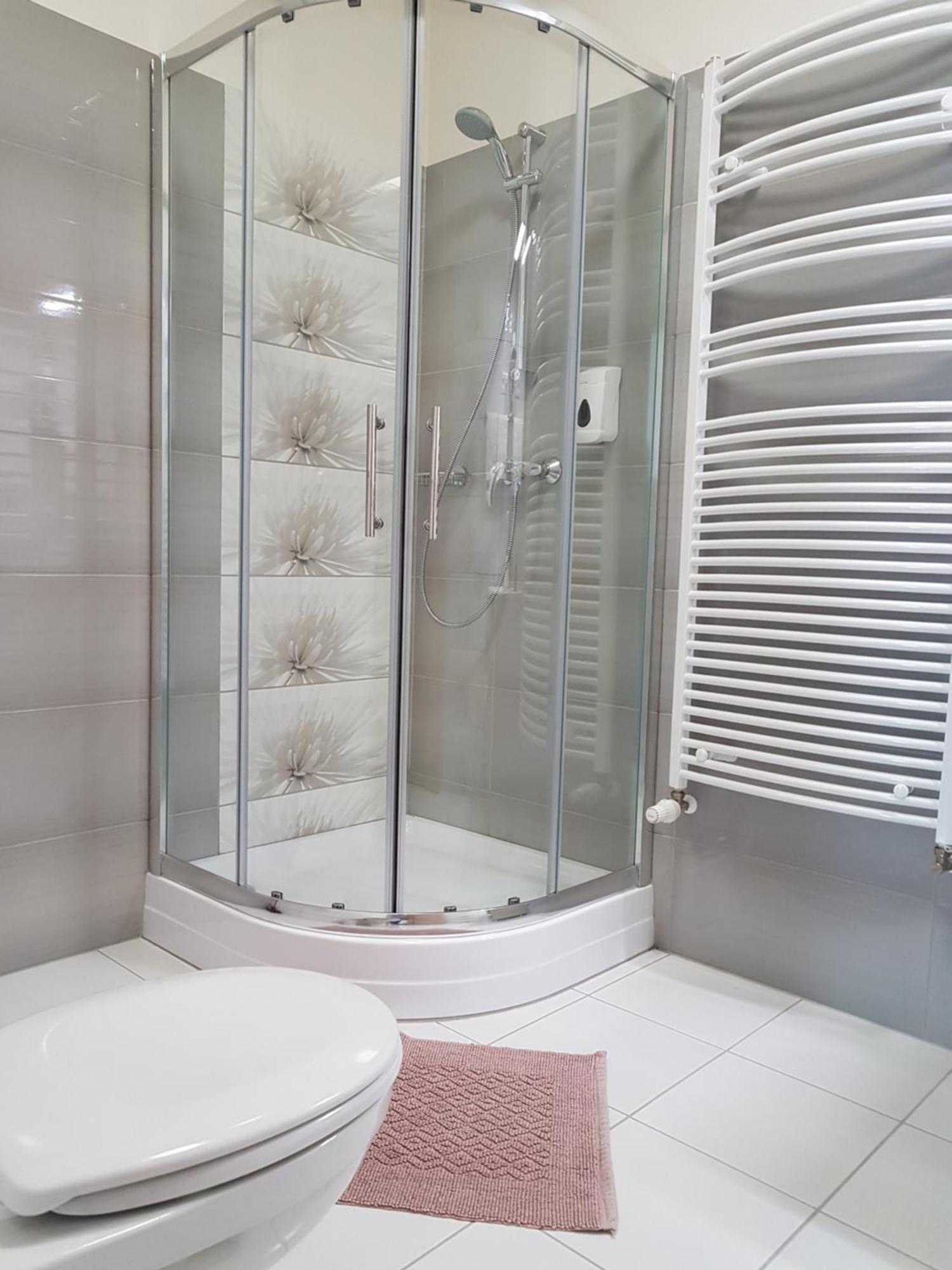 Silver Lodge Apartments エゲル 部屋 写真