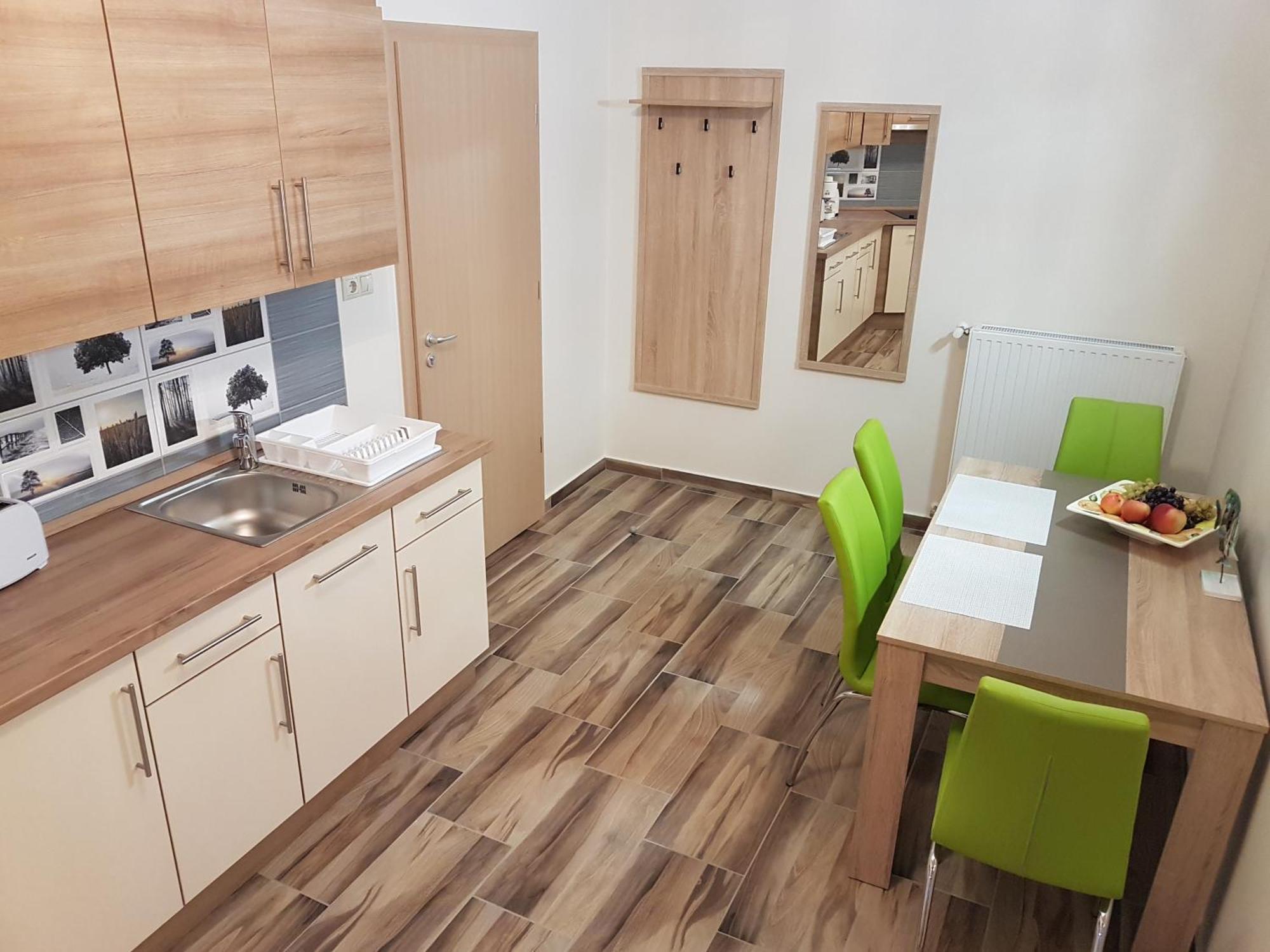 Silver Lodge Apartments エゲル 部屋 写真